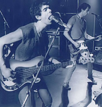 JJ Burnel & Hugh Cornwell taking out their aggression on stage (DC Collection)