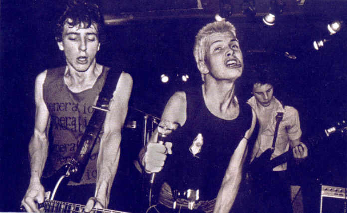 Tony James, Billy Idol, Bob Andrews live early 1977 (DC Collection)