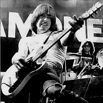 Johnny Ramone Manchester 1977