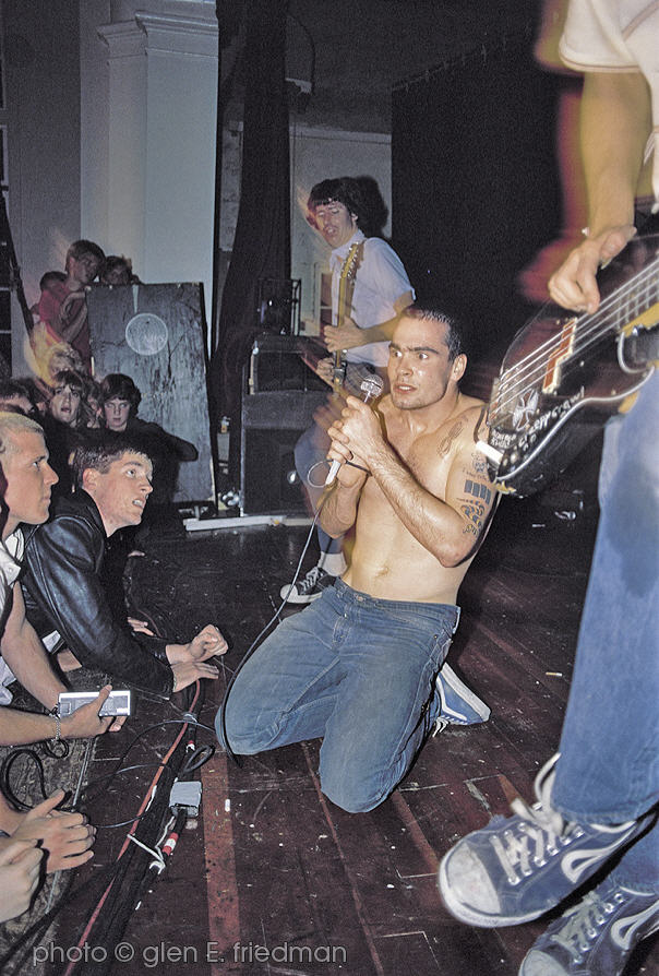 Henry Rollins- Black Flag 1981 (Glen E. Friedman)